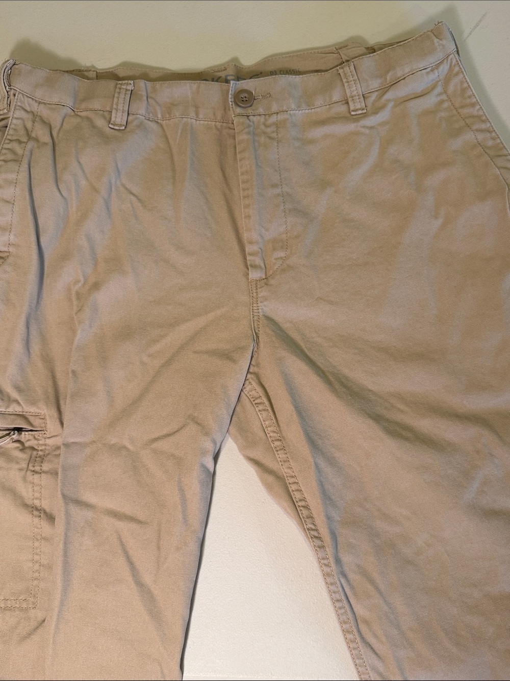 Dockers Men's Tan Cargo Chino Pants